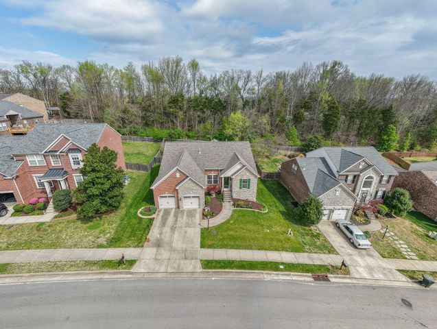 340 Landings Way, Mount Juliet, TN 37122