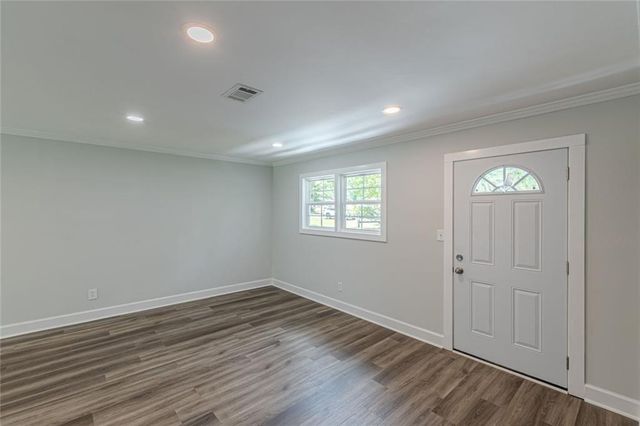 8591 Chestnut Lane, Lithia Springs, GA 30122