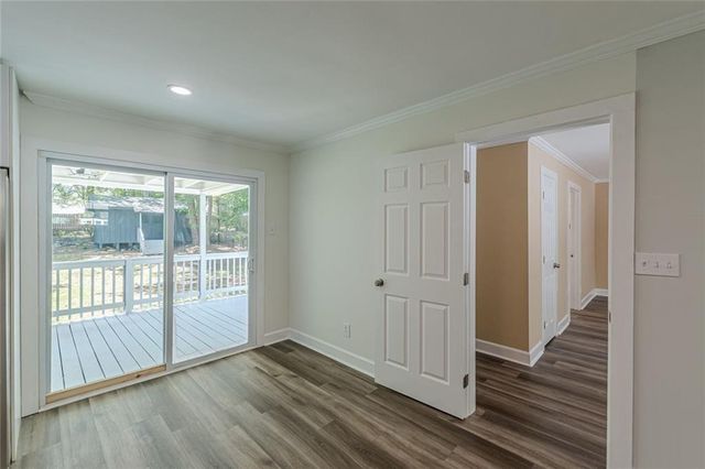8591 Chestnut Lane, Lithia Springs, GA 30122