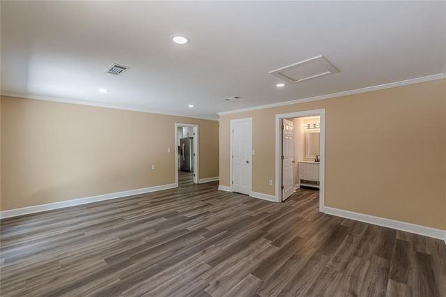 8591 Chestnut Lane, Lithia Springs, GA 30122