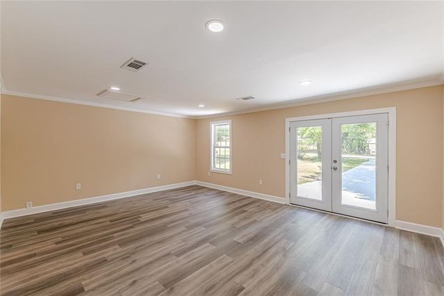 8591 Chestnut Lane, Lithia Springs, GA 30122
