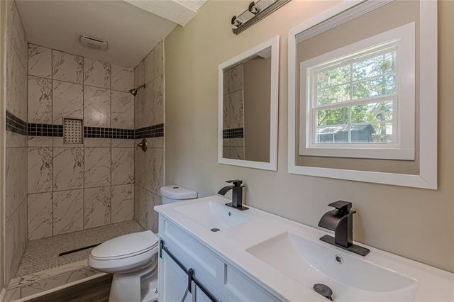8591 Chestnut Lane, Lithia Springs, GA 30122