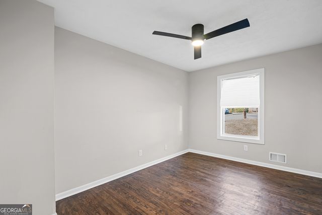 925 Majesty Lane, Morrow, GA 30260