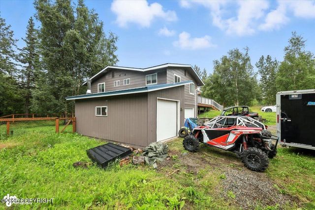 2405 N Green Forest Drive, Palmer, AK 99645