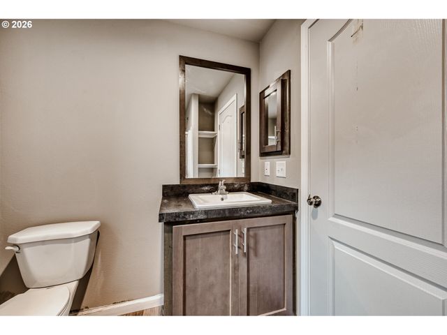 3441 Se 111th Ave 20, Portland, OR 97266