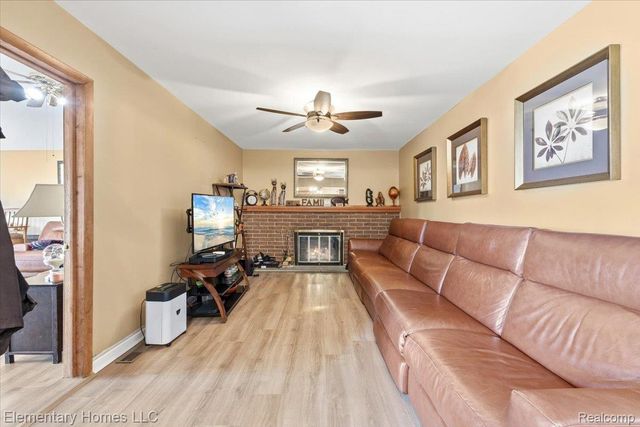 13355 De Mott Drive, Warren, MI 48088