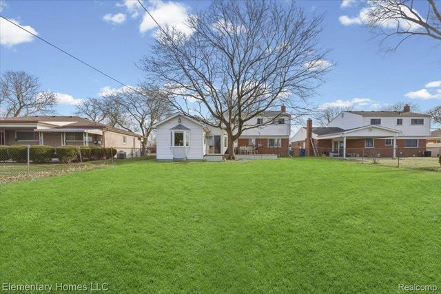 13355 De Mott Drive, Warren, MI 48088