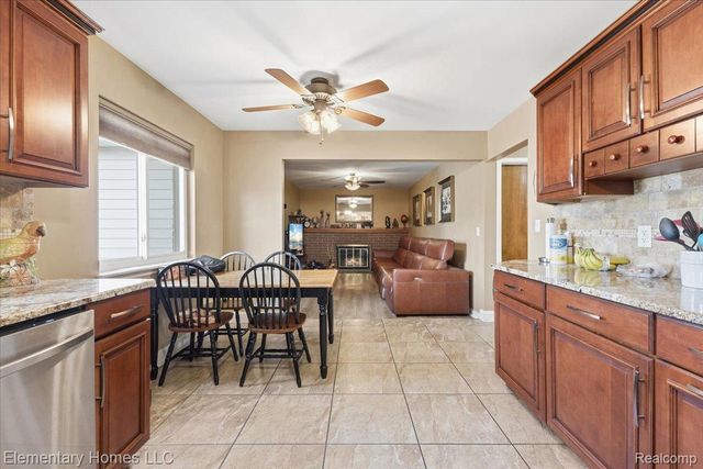 13355 De Mott Drive, Warren, MI 48088