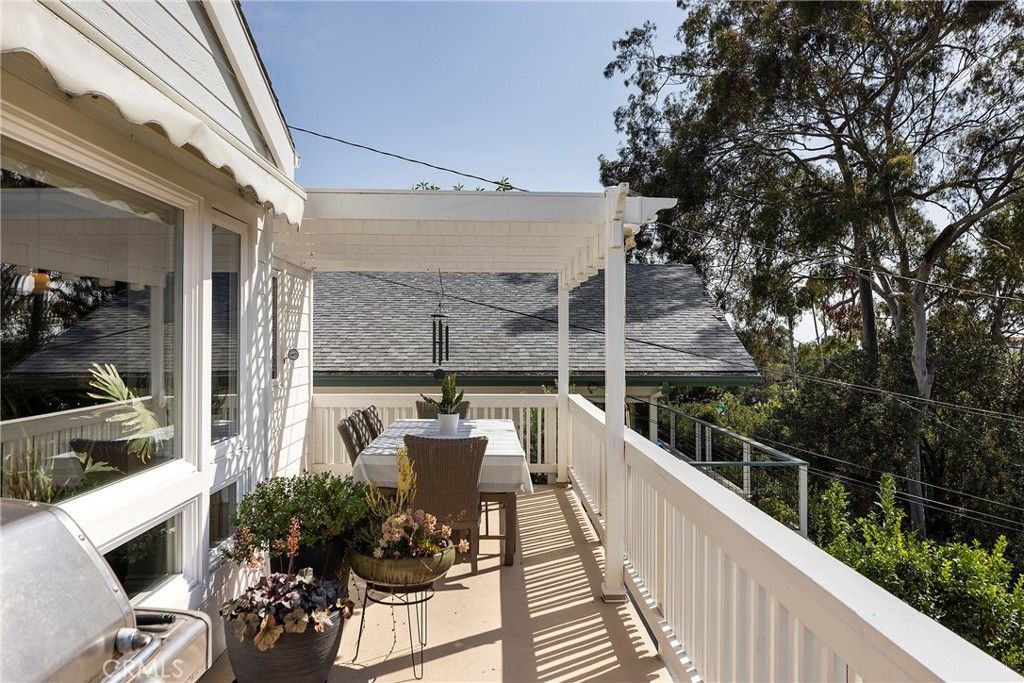 Image 19 of property listing at 150 W Avenida San Antonio, San Clemente, CA 92672