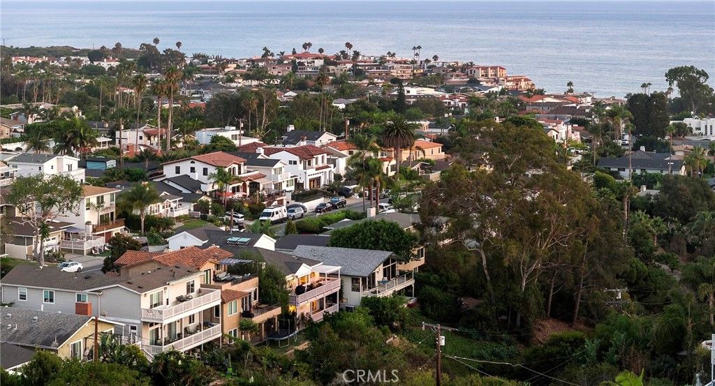 Image 3 of property listing at 150 W Avenida San Antonio, San Clemente, CA 92672