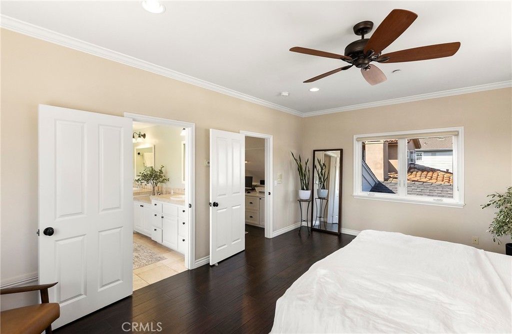 Image 36 of property listing at 150 W Avenida San Antonio, San Clemente, CA 92672