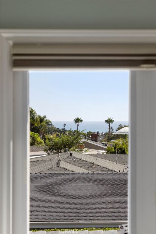 Image 39 of property listing at 150 W Avenida San Antonio, San Clemente, CA 92672