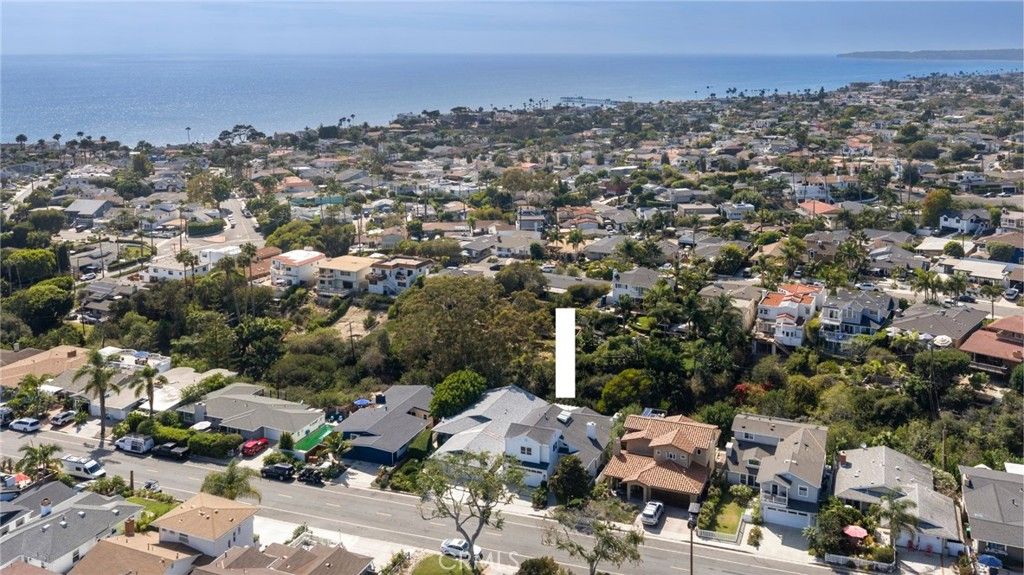 Image 8 of property listing at 150 W Avenida San Antonio, San Clemente, CA 92672