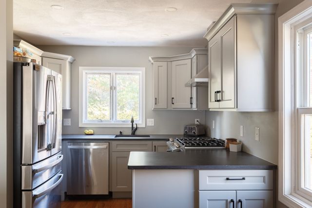 51 Ocean Ave 51, Lynn, MA 01902