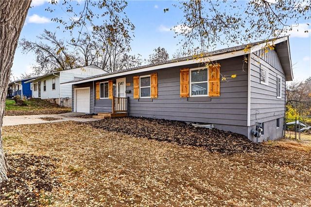 7409 E 51 Street, Kansas City, MO 64129