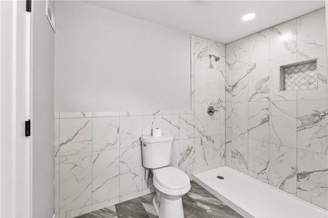 7409 E 51 Street, Kansas City, MO 64129