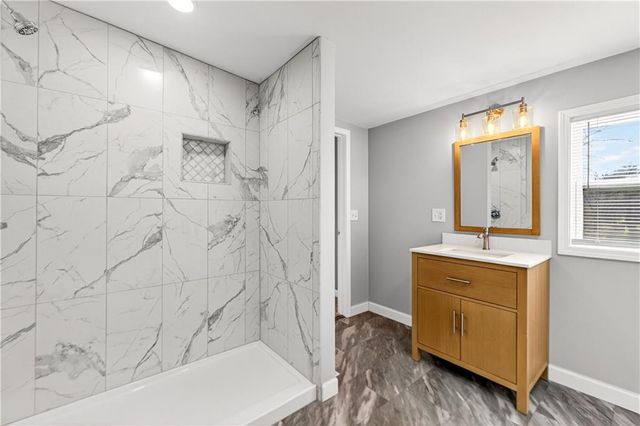 7409 E 51 Street, Kansas City, MO 64129