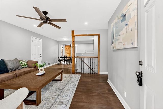 7409 E 51 Street, Kansas City, MO 64129