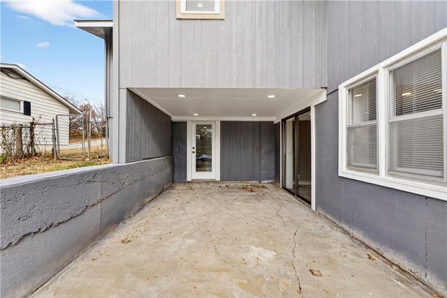 7409 E 51 Street, Kansas City, MO 64129