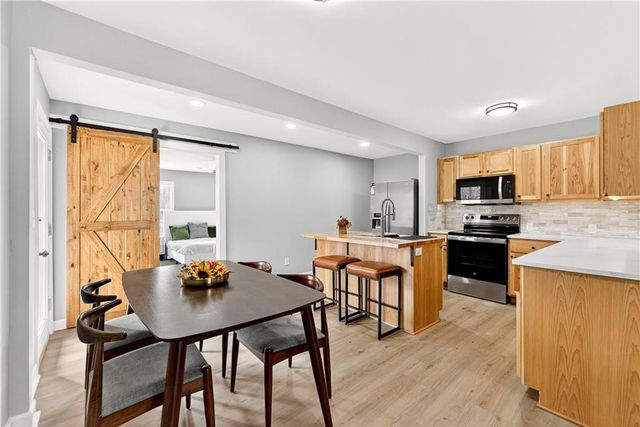 7409 E 51 Street, Kansas City, MO 64129