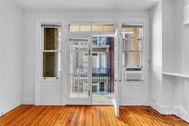 24 E Liberty Street 42, Savannah, GA 31401