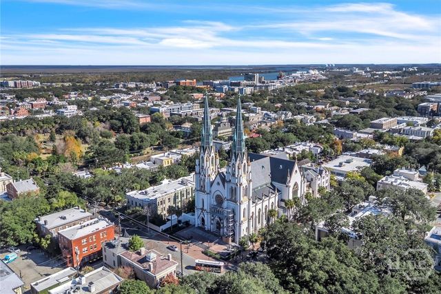 24 E Liberty Street 42, Savannah, GA 31401
