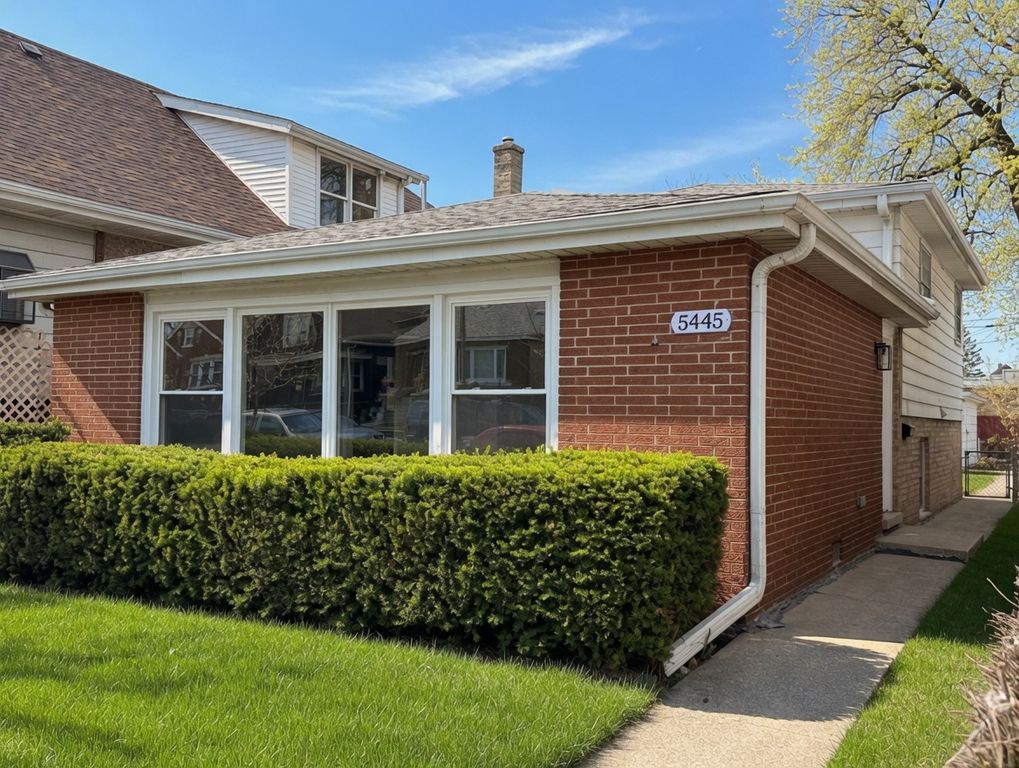 5445 S 73rd Avenue, Summit, IL 60501
