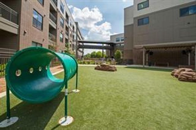 2033 S Gessner Road 3415, Houston, TX 77063