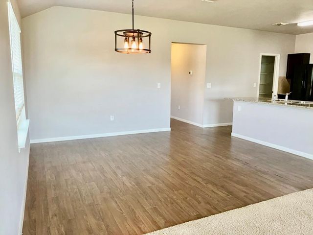 12040 Riparian RD, Manor, TX 78653