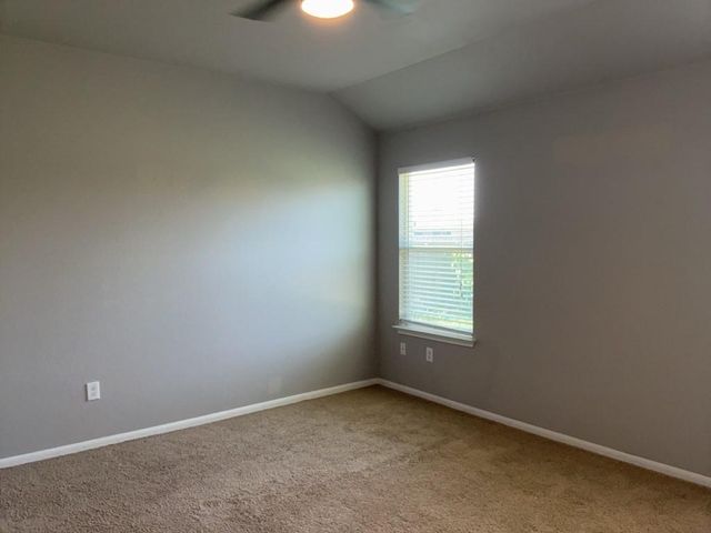 12040 Riparian RD, Manor, TX 78653