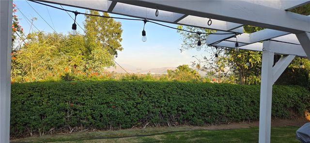 4130 Estrada, Jurupa Valley, CA 92509