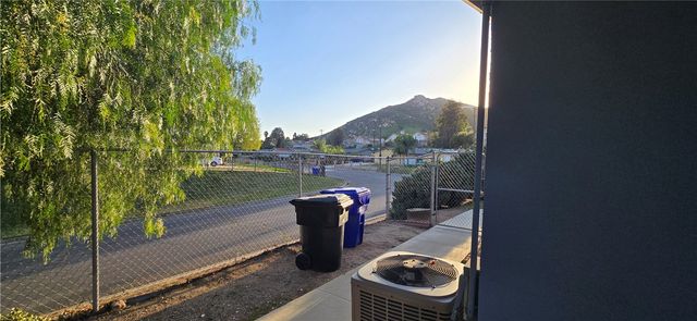 4130 Estrada, Jurupa Valley, CA 92509