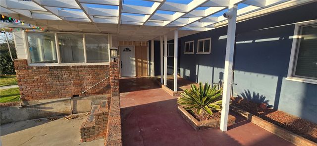 4130 Estrada, Jurupa Valley, CA 92509