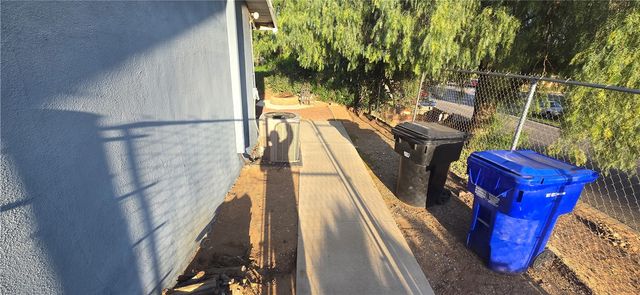 4130 Estrada, Jurupa Valley, CA 92509