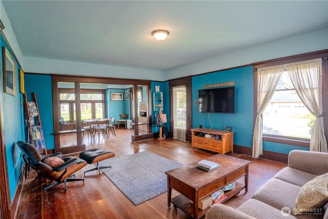 517 Lawson Street, Sumas, WA 98295