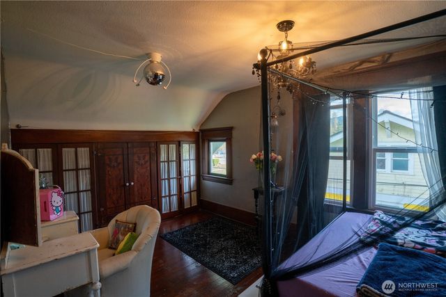 517 Lawson Street, Sumas, WA 98295