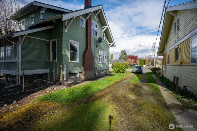 517 Lawson Street, Sumas, WA 98295