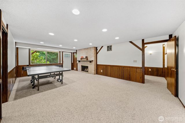 1550 Weathervane Drive, Fircrest, WA 98466