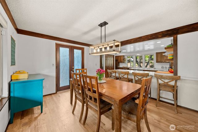 1550 Weathervane Drive, Fircrest, WA 98466