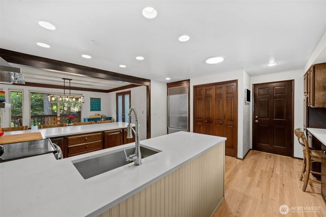 1550 Weathervane Drive, Fircrest, WA 98466