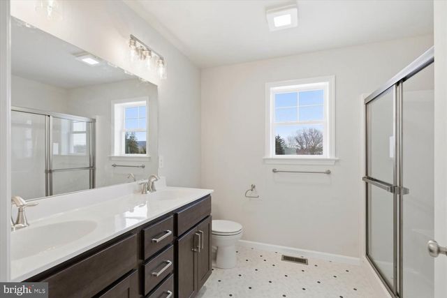 228 HOCKERSVILLE RD, Hershey, PA 17033