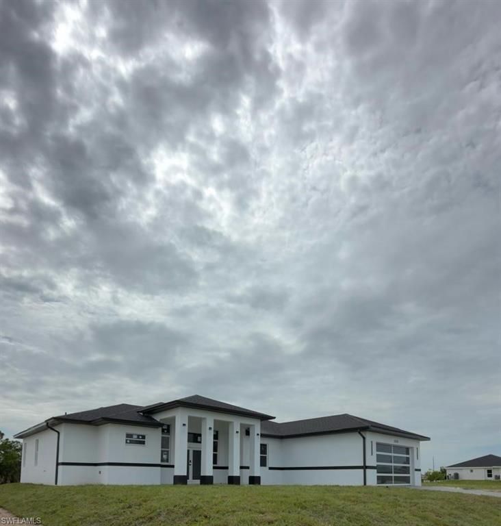 2835 NE 5th PL, CAPE CORAL, FL 33909 — photo 2