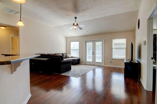 15572 NW 136TH TERRACE, Alachua, FL 32615