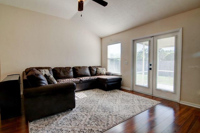 15572 NW 136TH TERRACE, Alachua, FL 32615