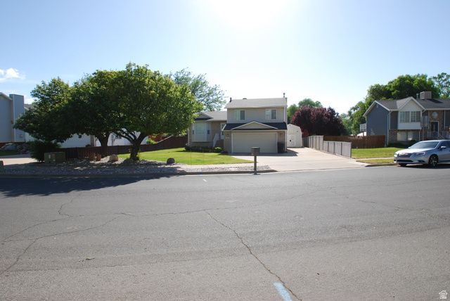 2251 N 850 W, Clinton, UT 84015
