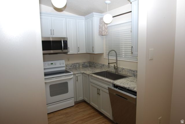 2251 N 850 W, Clinton, UT 84015