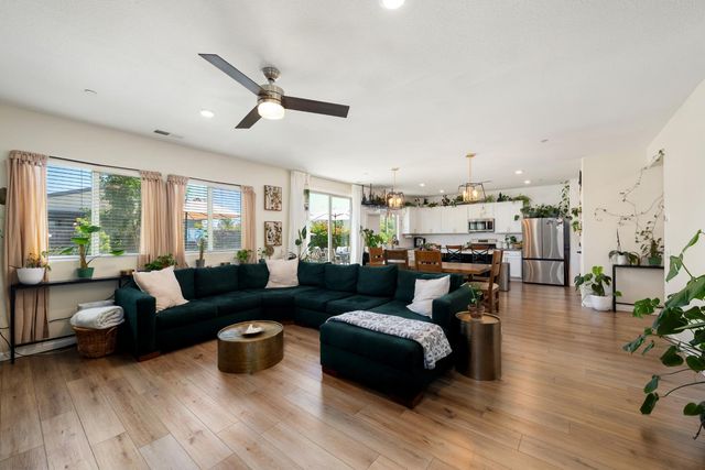 12800 Herringbone Way, Rancho Cordova, CA 95742