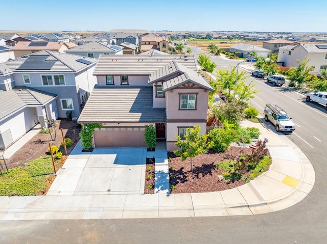 12800 Herringbone Way, Rancho Cordova, CA 95742