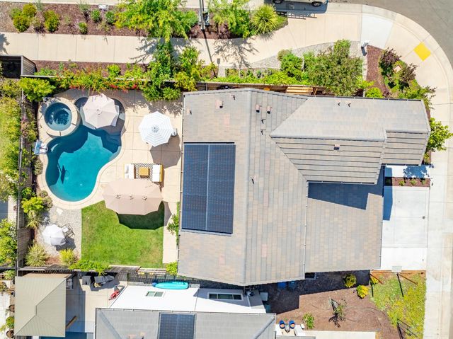 12800 Herringbone Way, Rancho Cordova, CA 95742