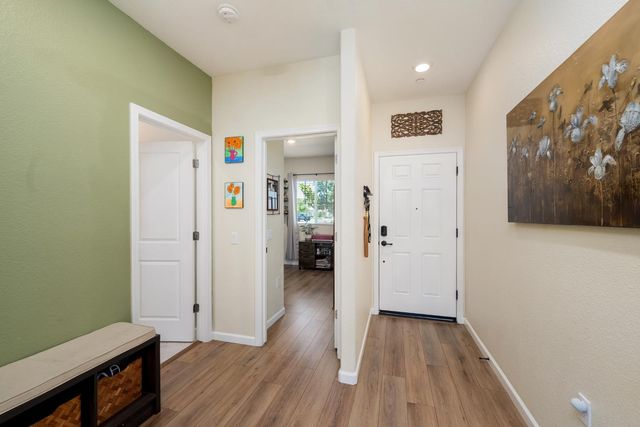 12800 Herringbone Way, Rancho Cordova, CA 95742